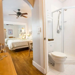 Venice Beach Suites & Hotel 2* Студия с различными типами кроватей фото 9