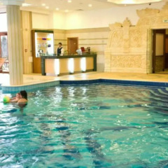 Отель Emerald Resort Studios Болгария, Равда - отзывы, цены и фото номеров - забронировать отель Emerald Resort Studios онлайн бассейн