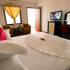 Hanoi Golden Hotel 4* Улучшенный номер фото 8