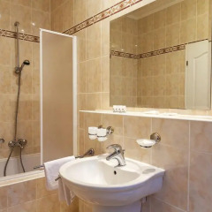 Villa Savoy Spa Park Hotel 4* Стандартный номер с двуспальной кроватью