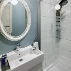 Отель Loka Suites 3* Номер Делюкс с различными типами кроватей фото 16