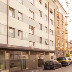 Апартаменты EMA House Serviced Apartments, Seefeld парковка