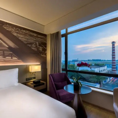 Отель Mercure Shanghai Hongqiao Airport 4* Стандартный номер с различными типами кроватей