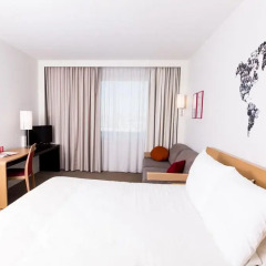 Отель Novotel Vilnius Centre 4* Стандартный номер с различными типами кроватей фото 5