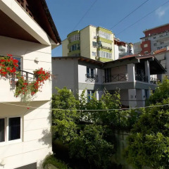 Апартаменты Botanic Park Apartments Тирана балкон