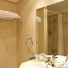 Отель Villa De Llanes 3* Стандартный номер с различными типами кроватей фото 7