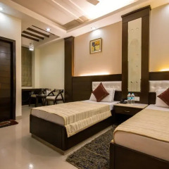 Hotel Aster Inn 3* Улучшенный номер с различными типами кроватей фото 4