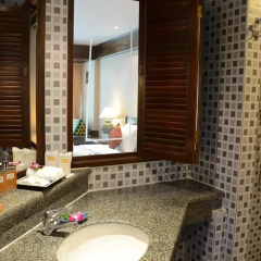 Отель Karon Sea Sands Resort & Spa 4* Стандартный номер с двуспальной кроватью фото 5