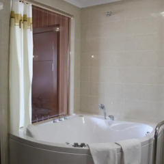 Гостиница Grand Aiser 4* Люкс с различными типами кроватей фото 2