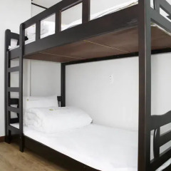 Отель Shinchon Hongdae Guesthouse 2* Стандартный номер с различными типами кроватей фото 12