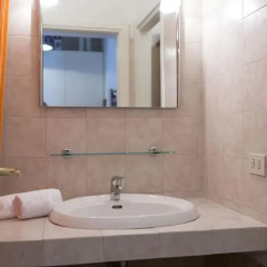 Отель Garibaldi Apartment Италия, Милан - отзывы, цены и фото номеров - забронировать отель Garibaldi Apartment онлайн ванная