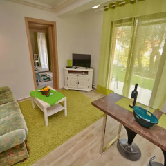 Апартаменты Apartments Andrija Апартаменты с различными типами кроватей фото 9