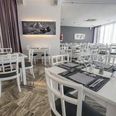 Hotel Costa Conil by Fuerte Group питание фото 3