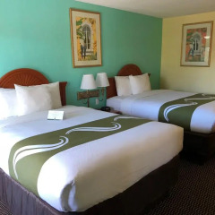 Отель Quality Inn Sarasota North 2* Стандартный номер с различными типами кроватей фото 3