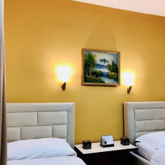 Hostel Fredi Стандартный номер с 2 отдельными кроватями фото 2