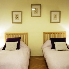 Отель AAA Stay Old Town Castle Square детские мероприятия