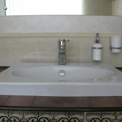 Novozhenovsky Hotel ванная