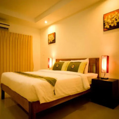 Отель Sinsuvarn Airport Suite 4* Номер Делюкс