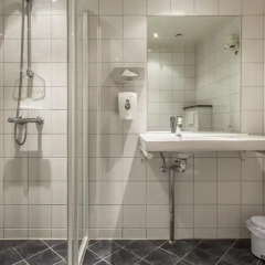 Отель Karl Johan Hotell ванная фото 2