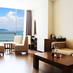 Отель Avatar Danang 3* Люкс повышенной комфортности с различными типами кроватей фото 2