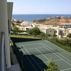 Отель Condominio Encosta Da Orada by Garvetur спортивное сооружение