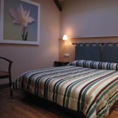 Отель Hostal Beti-jai комната для гостей фото 5