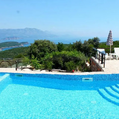 Отель Villa Milna 2 бассейн