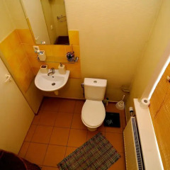 Central Hostel Апартаменты с различными типами кроватей фото 9
