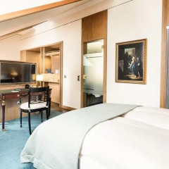 Living Hotel De Medici by Derag 5* Номер Бизнес с различными типами кроватей фото 5
