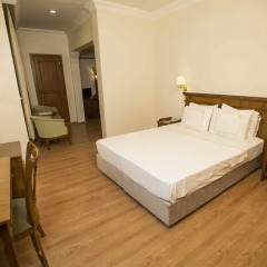 Hotel Golden Crown 3* Стандартный номер с двуспальной кроватью фото 15