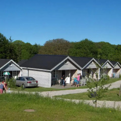 Отель Skovlund Camping & Cottages Коттедж фото 4