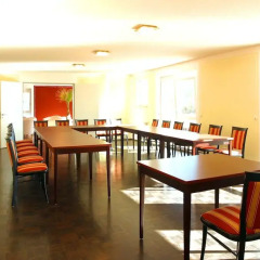 Airport Regentpark Hotel