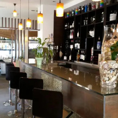 Hotel Embarcadero de Calahonda de Granada гостиничный бар