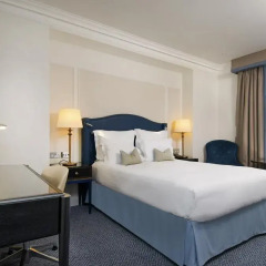 Отель The Waldorf Hilton 4* Стандартный номер с различными типами кроватей
