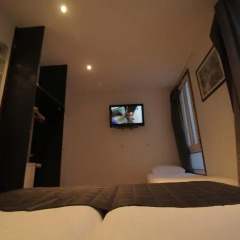 Moderns Hotel 3* Улучшенный номер с различными типами кроватей фото 2