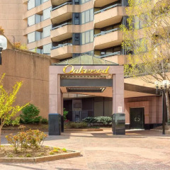Отель Oakwood Crystal City вид на фасад фото 2