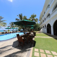 Отель Royal Beach Resort Шри-Ланка, Индурува - отзывы, цены и фото номеров - забронировать отель Royal Beach Resort онлайн