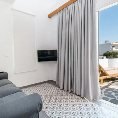 Отель Alexander Studios & Suites - Adults Only комната для гостей фото 5
