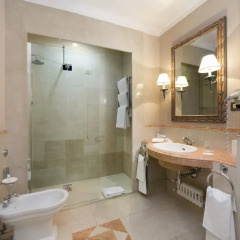 Rome Marriott Grand Hotel Flora ванная фото 2