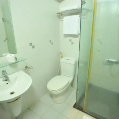 Holiday Hotel Улучшенный номер с различными типами кроватей фото 3