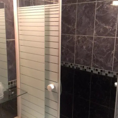 Отель Hipotel Paris Gambetta République ванная фото 3