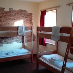 Alm Hostel Кровать в общем номере с двухъярусной кроватью фото 3
