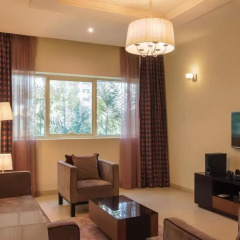 Dunes Hotel Apartments Oud Metha 4* Студия с двуспальной кроватью фото 9