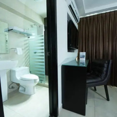Hotel Portonovo Plaza Malecón 3* Улучшенный номер с различными типами кроватей фото 8