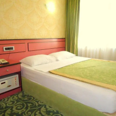 Hotel Buyuk Paris 3* Стандартный номер с двуспальной кроватью фото 2