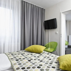 Отель Tryp by Wyndham Frankfurt 3* Номер Бизнес с различными типами кроватей фото 2