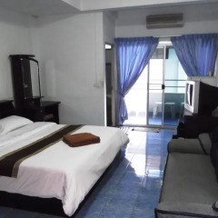 River Hotel Стандартный номер фото 4