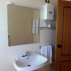 Отель Mirachoro III Apartamentos Rocha ванная фото 2