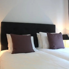 Апартаменты Corner of Kotzebue apartments комната для гостей фото 2