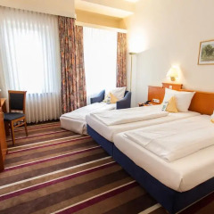 Best Western Ambassador Hotel 3* Стандартный номер с различными типами кроватей фото 5